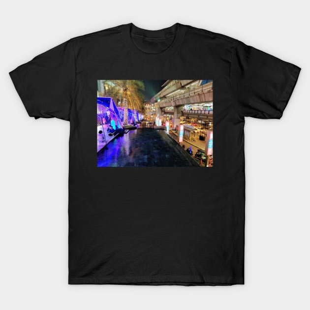 Gem Walkway to Siam Paragon, Bangkok SkyTrain & BTS Cityscape T-Shirt by SubtleSplit